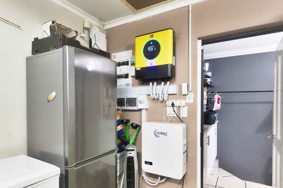 4 Bedroom Property for Sale in Hermanus Heights Western Cape